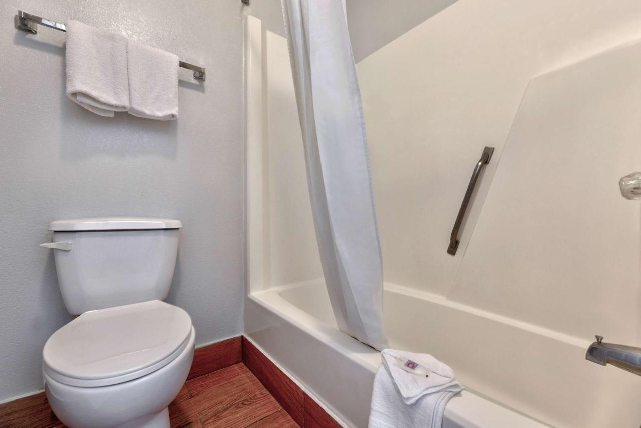 Motel 6-Cookeville, Tn Екстер'єр фото